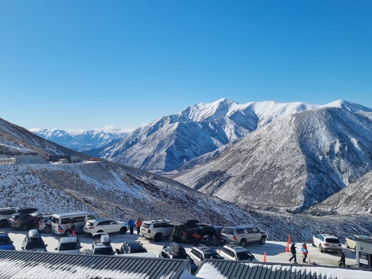 Winter auf einem Skigebiet «Porters Alpine Resort» (etwas spät aber endlich&nbsp;da!)