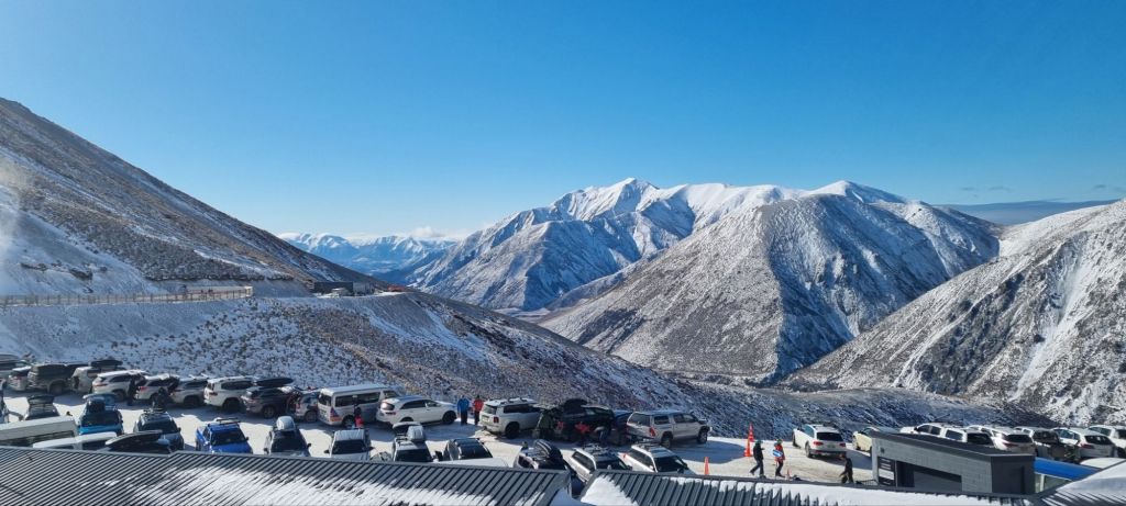 Winter auf einem Skigebiet «Porters Alpine Resort» (etwas spät aber endlich&nbsp;da!)